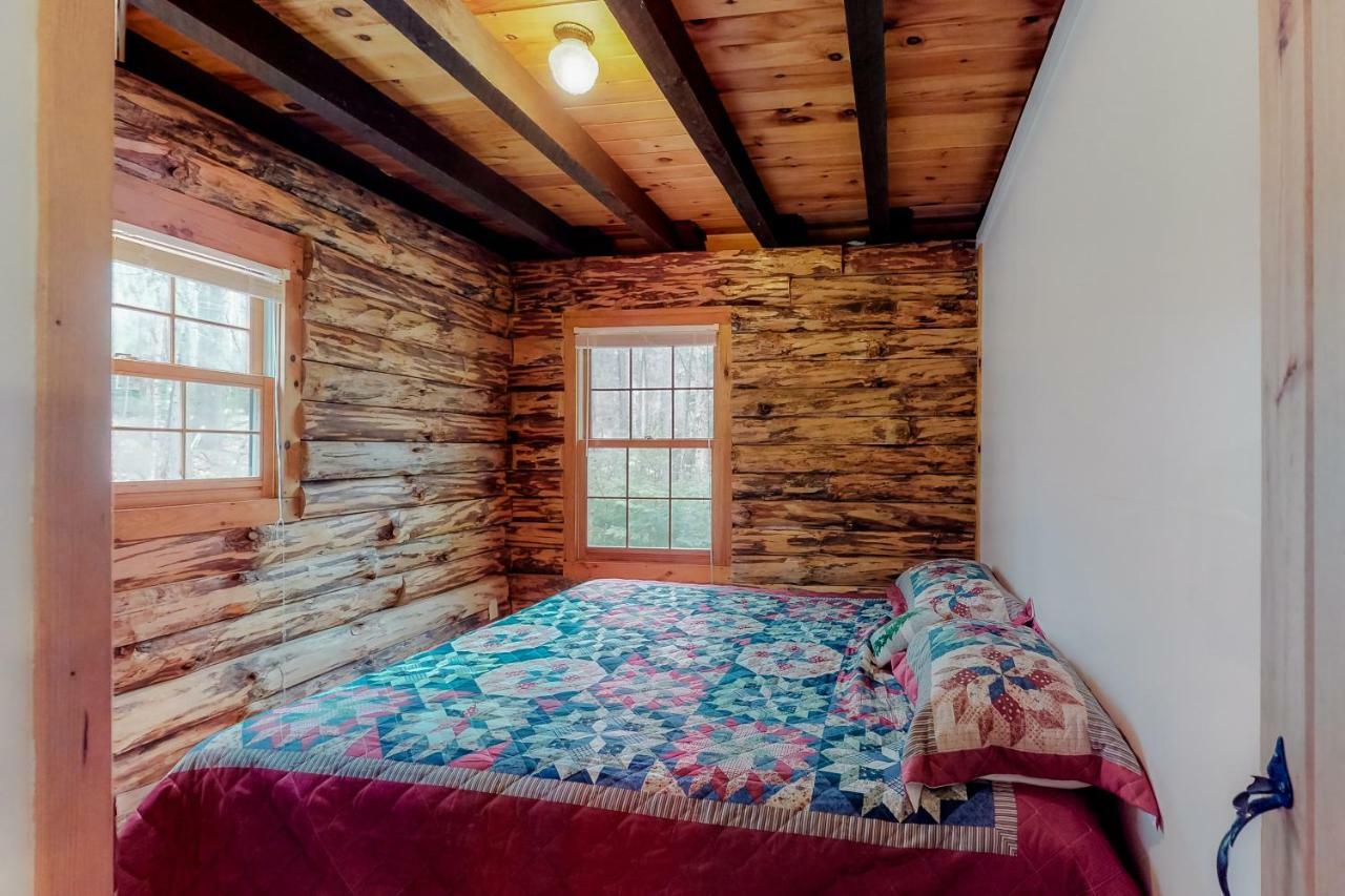 Loon Landing Lodge Грийнвил Екстериор снимка